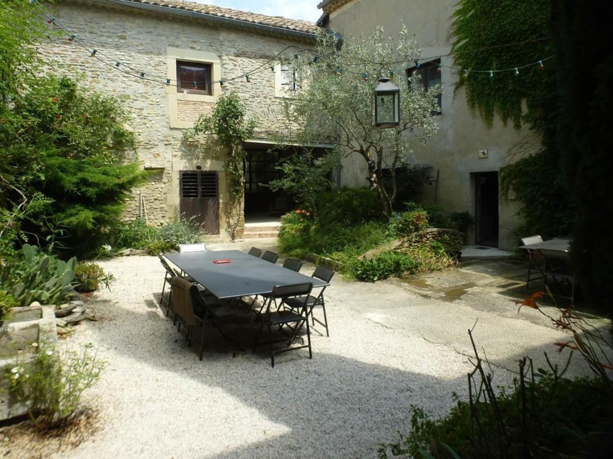 Le Mas Des Sorcieres - Maison D'Hotes Valréas Exterior photo