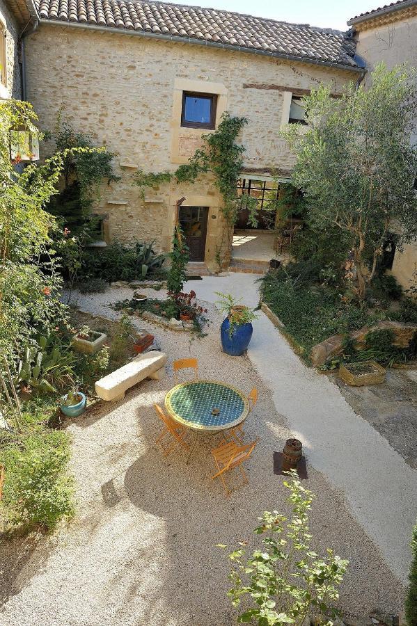 Le Mas Des Sorcieres - Maison D'Hotes Valréas Exterior photo